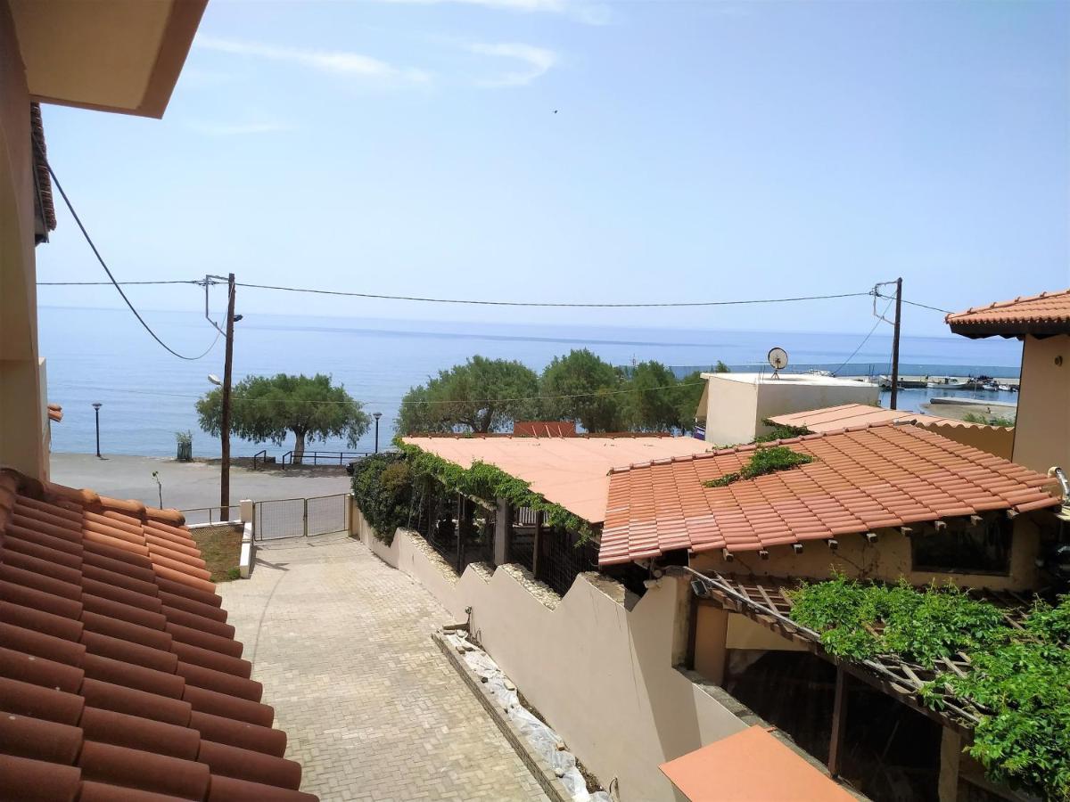 Eutuxia Sea&Mountain Apartment - Tsoutsouros Экстерьер фото