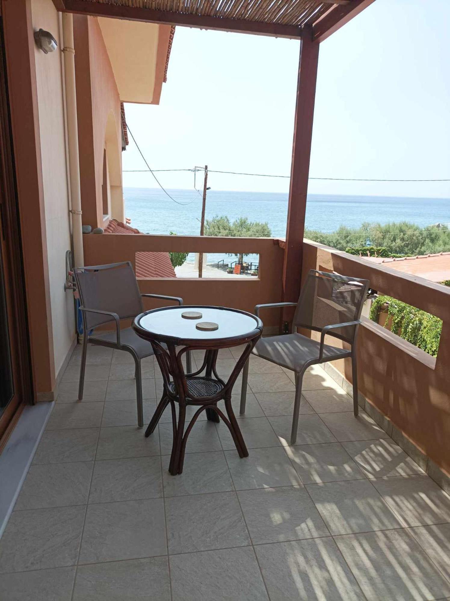 Eutuxia Sea&Mountain Apartment - Tsoutsouros Экстерьер фото